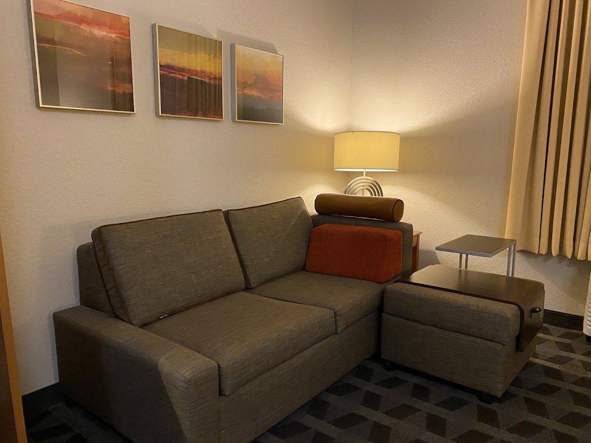 MainStay Suites Middleburg Heights Cleveland Airport photo 3