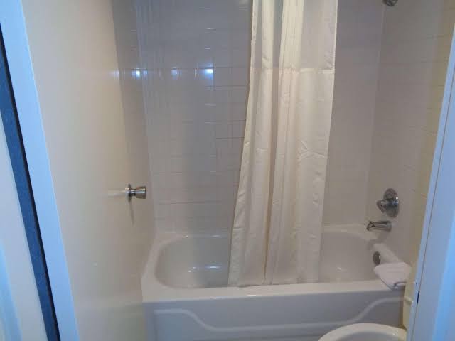 Super 8 by Wyndham Gulfport Biloxi Airport photo 3