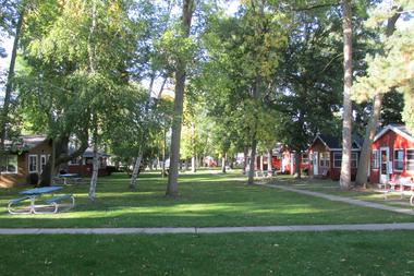 Wolf River Resorts