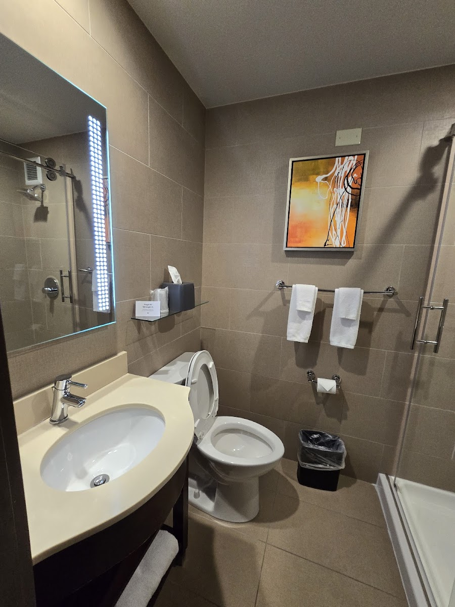 Crowne Plaza Harrisburg-Hershey photo 3