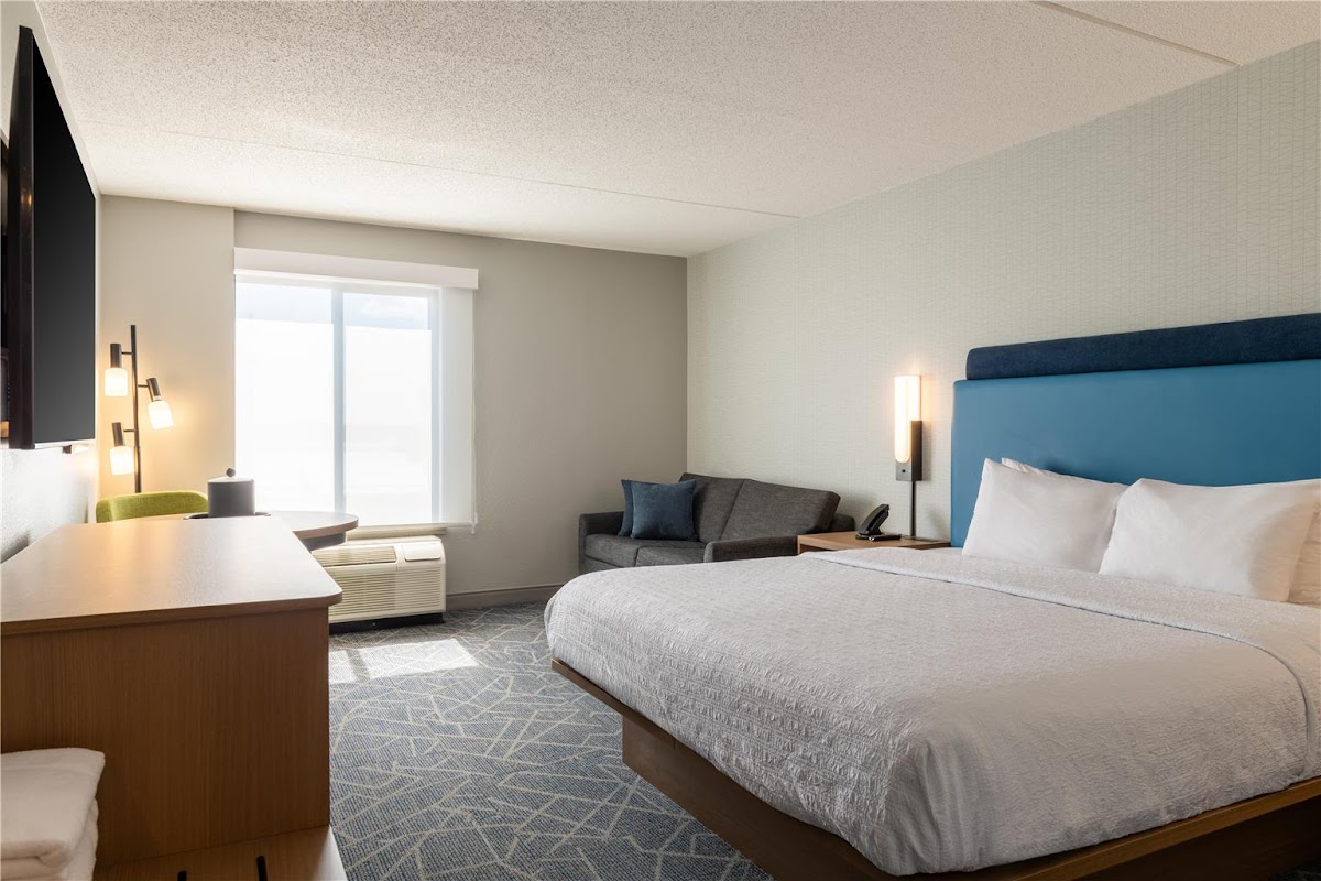 Hampton Inn Portsmouth Central photo 2