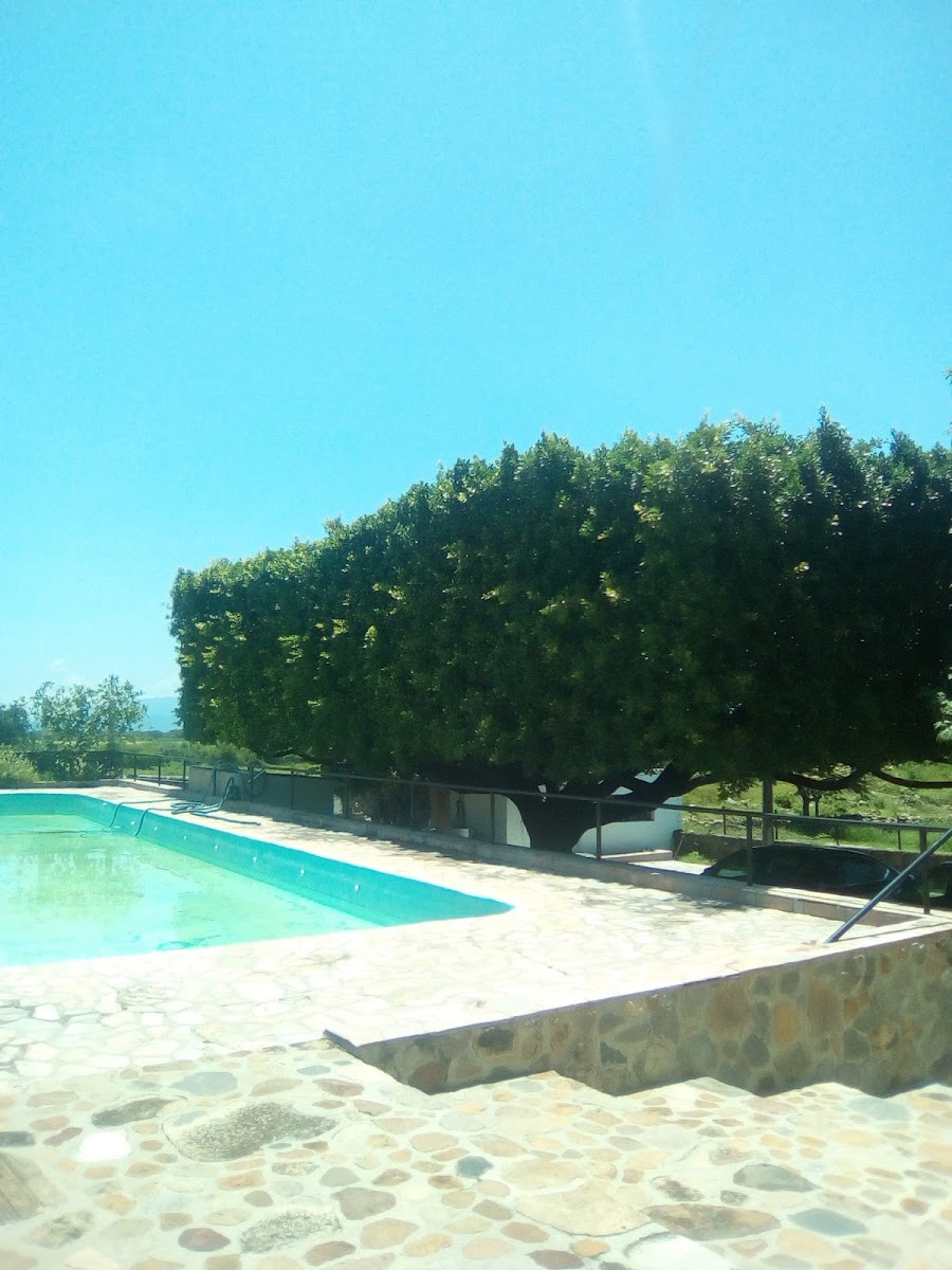 HOTEL Y RESTAURANTE BUGAMBILIAS photo 2