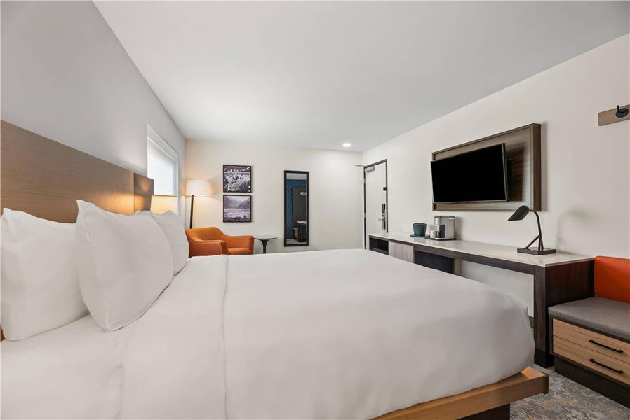 The Ellsworth Hotel, an Ascend Collection Hotel