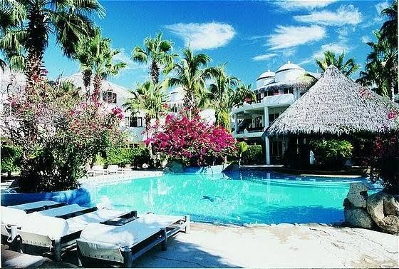 Club Cascadas de Baja