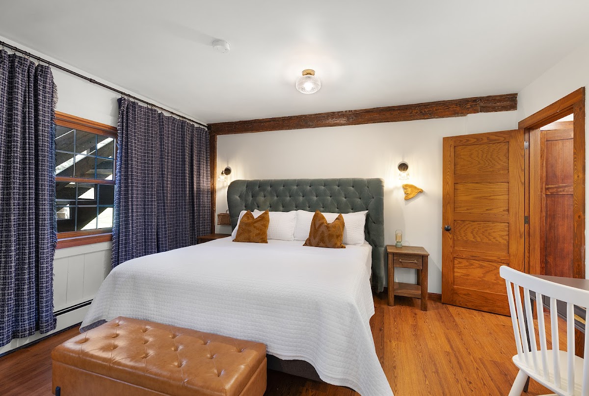 Phoenicia Lodge photo 2