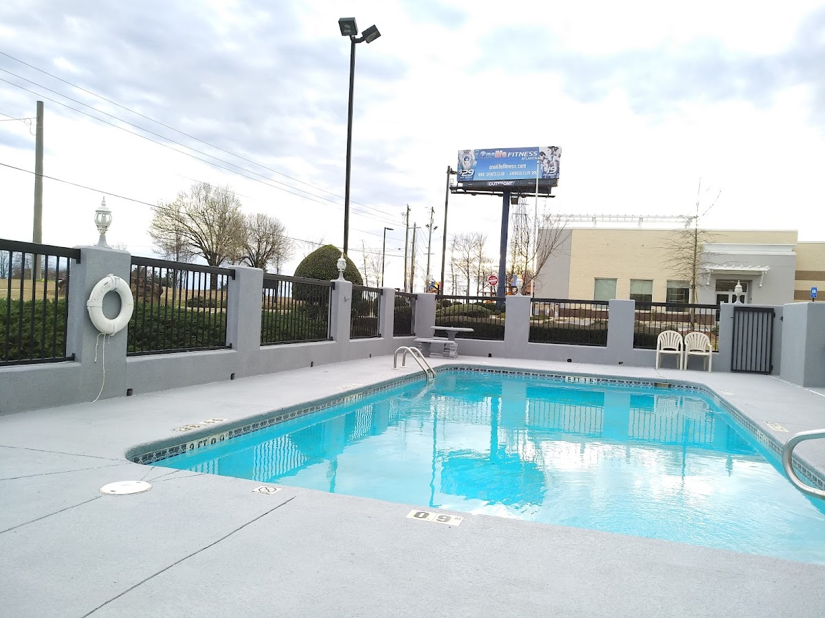 Red Roof Inn & Suites Newnan photo 3