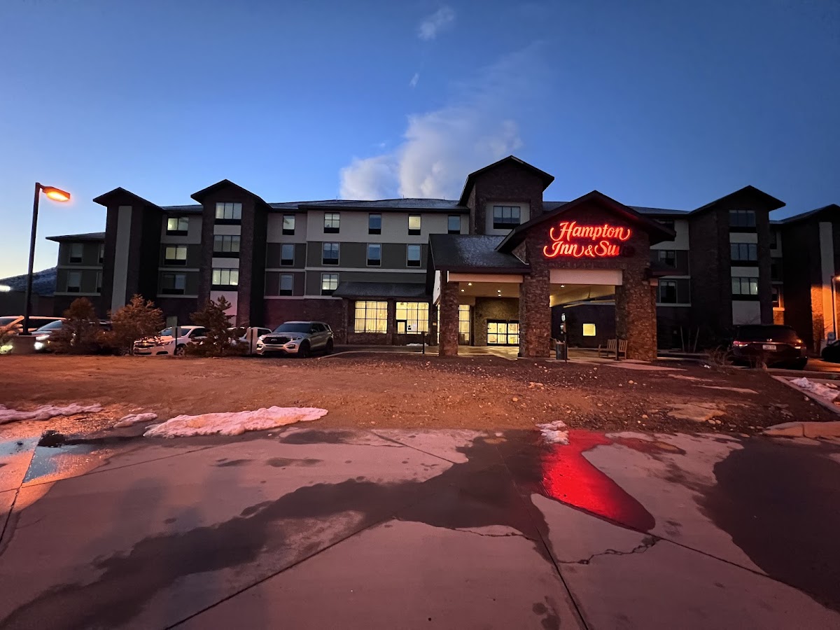 Hampton Inn & Suites Flagstaff East