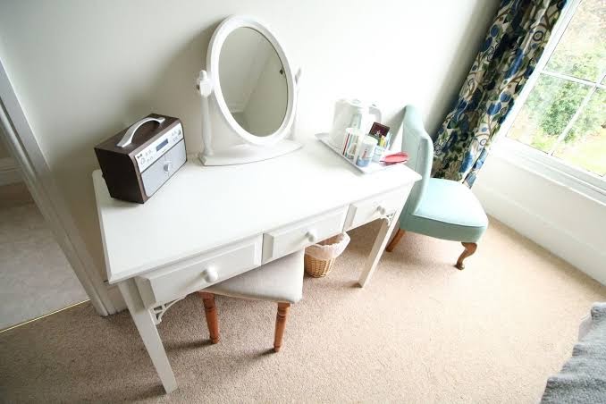 Laston House photo 3
