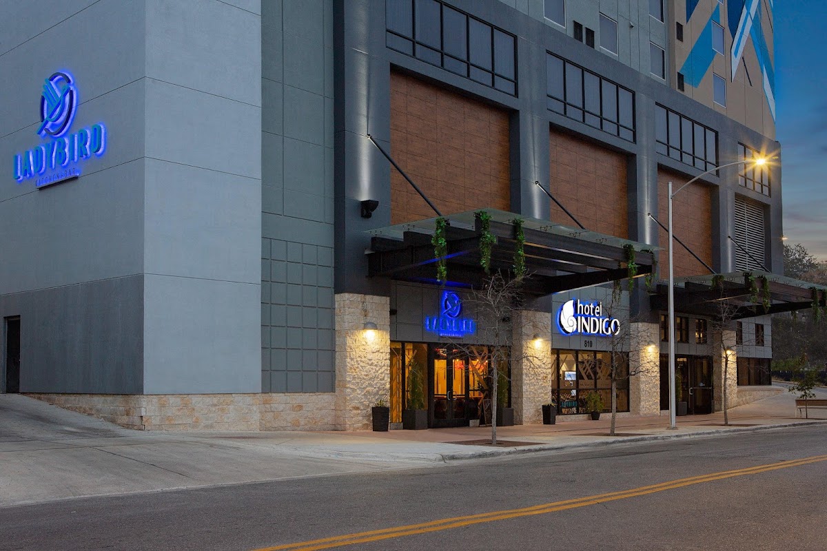 Hotel Indigo Austin Downtown - University by IHG photo 2