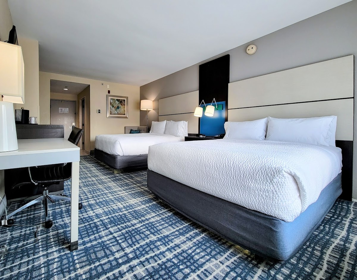 Holiday Inn Belcamp - Aberdeen Area, an IHG Hotel photo 2