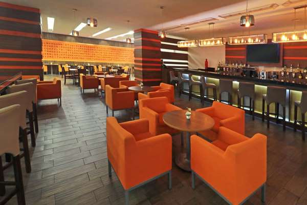 Wyndham Garden Guadalajara Acueducto photo 3