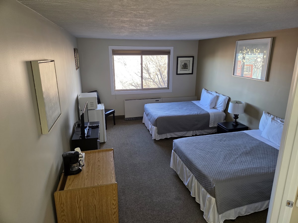 Medicine Hat Villa photo 3