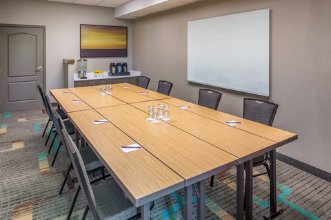 Residence Inn by Marriott Portland North photo 2