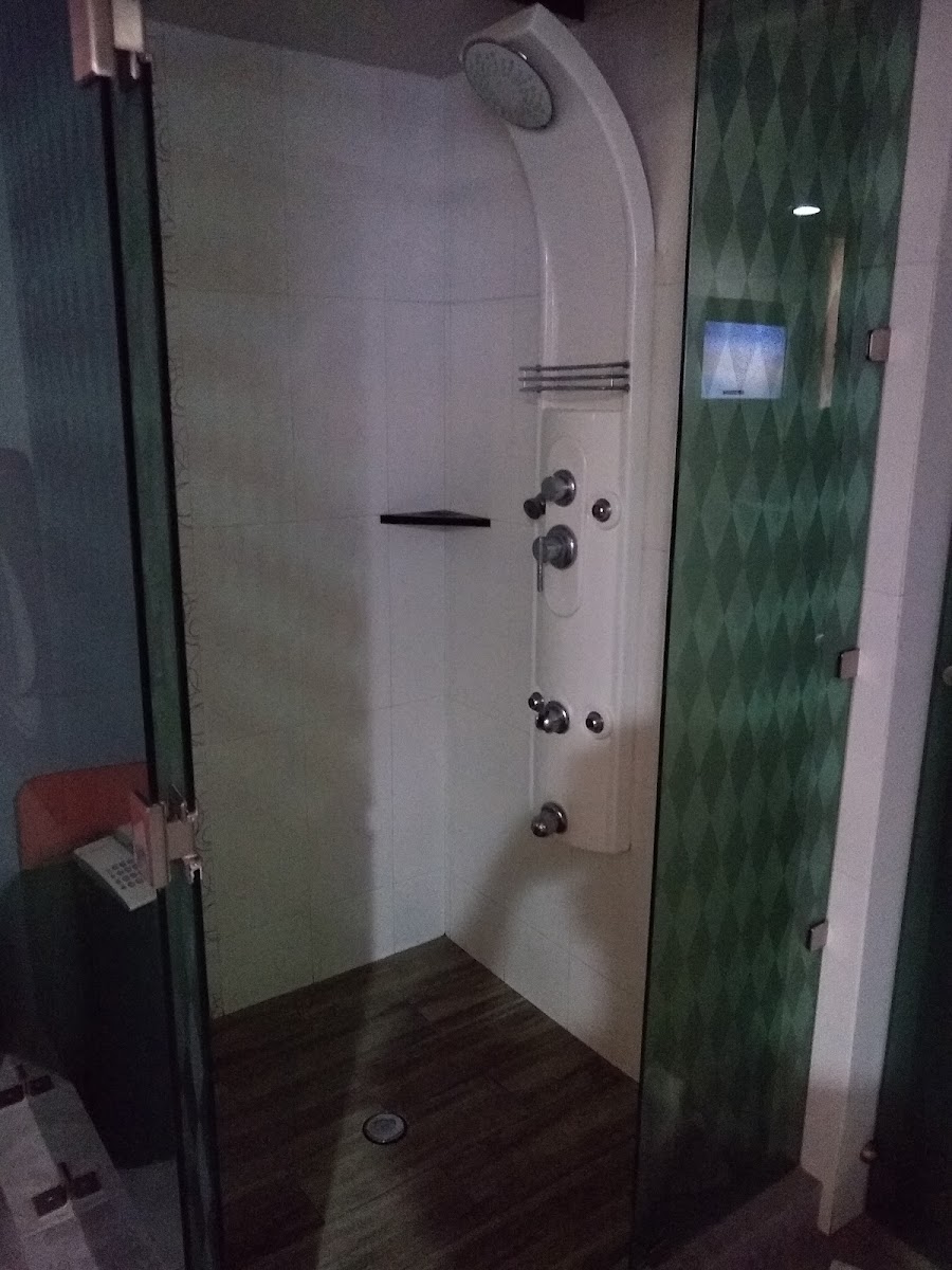 Room 5