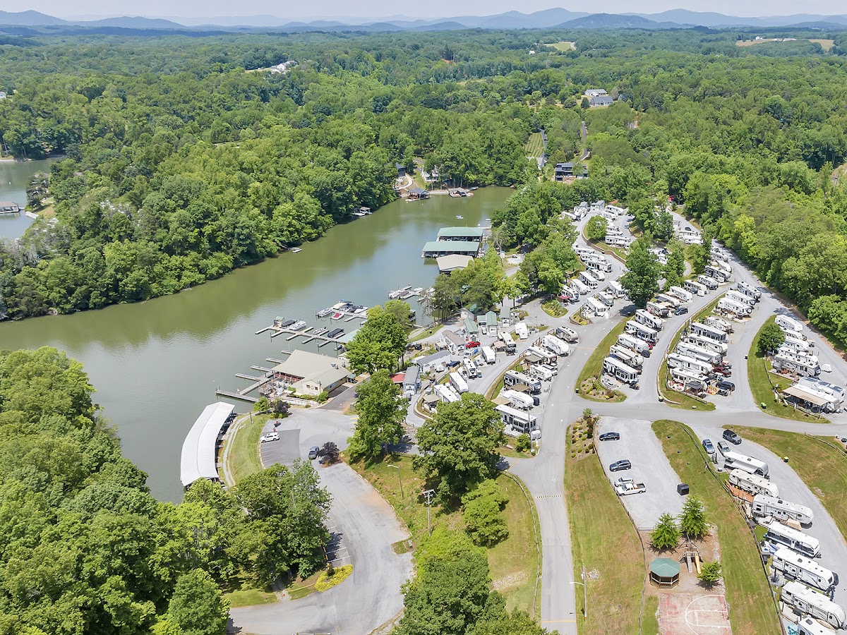 Halesford Harbour Resort