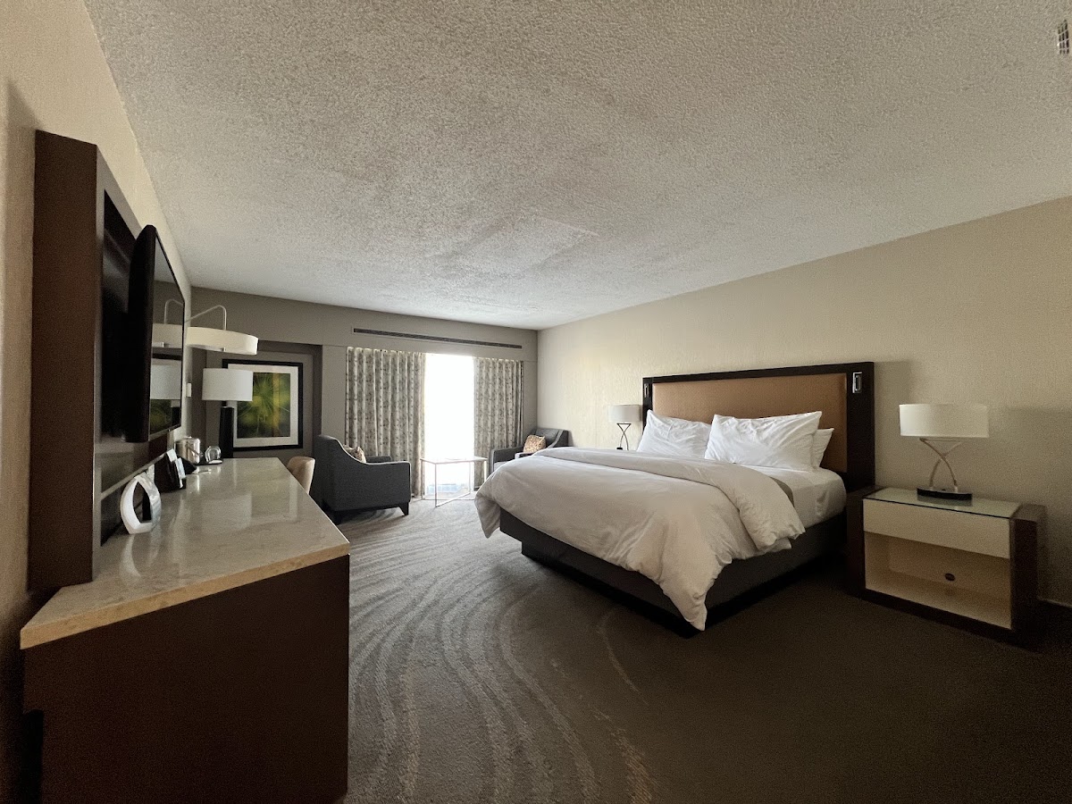 The Westin Kansas City at Crown Center photo 2