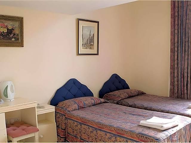Palace Court Hotel photo 3