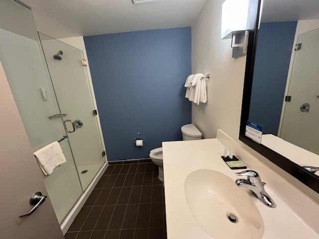 Sleep Inn & Suites Jourdanton - Pleasanton photo 3