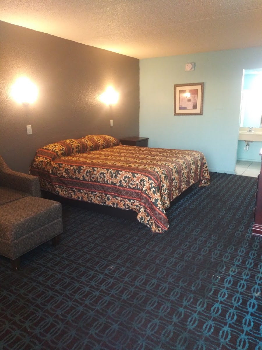 Drummers Inn photo 2
