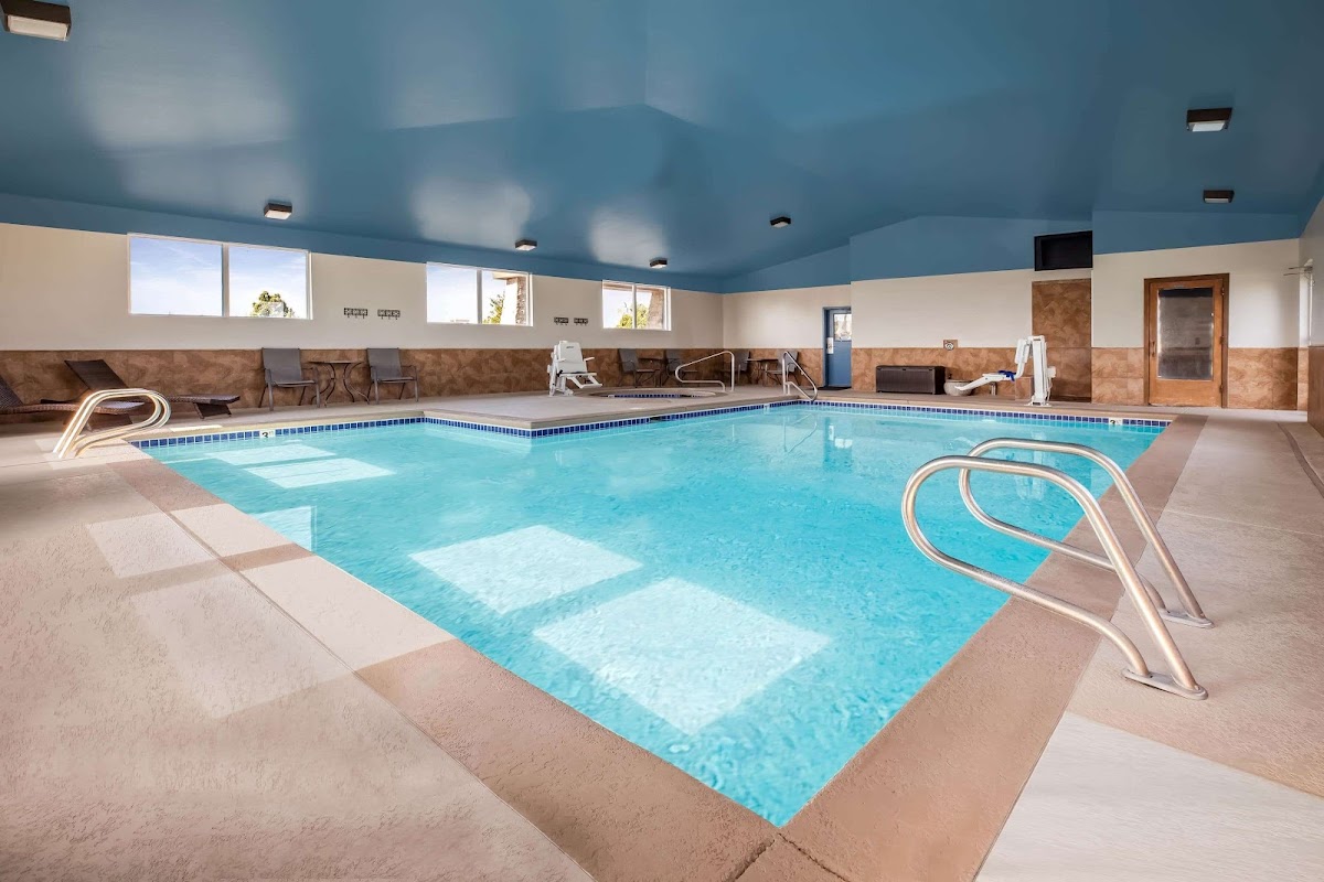 Baymont by Wyndham Tri-Cities/Kennewick WA photo 3