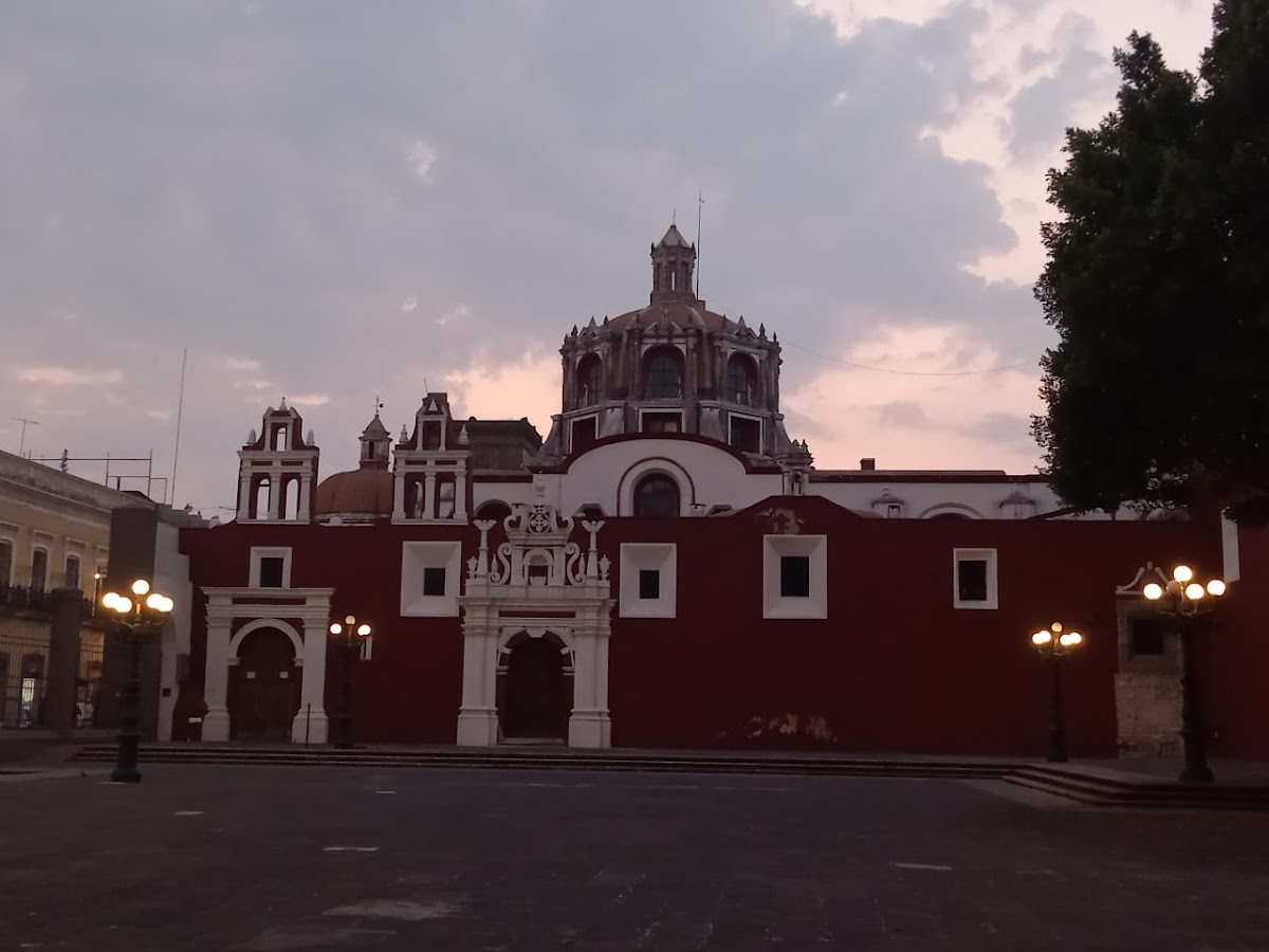 LOS PORTALES photo 2