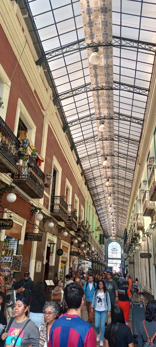 LOS PORTALES photo 3