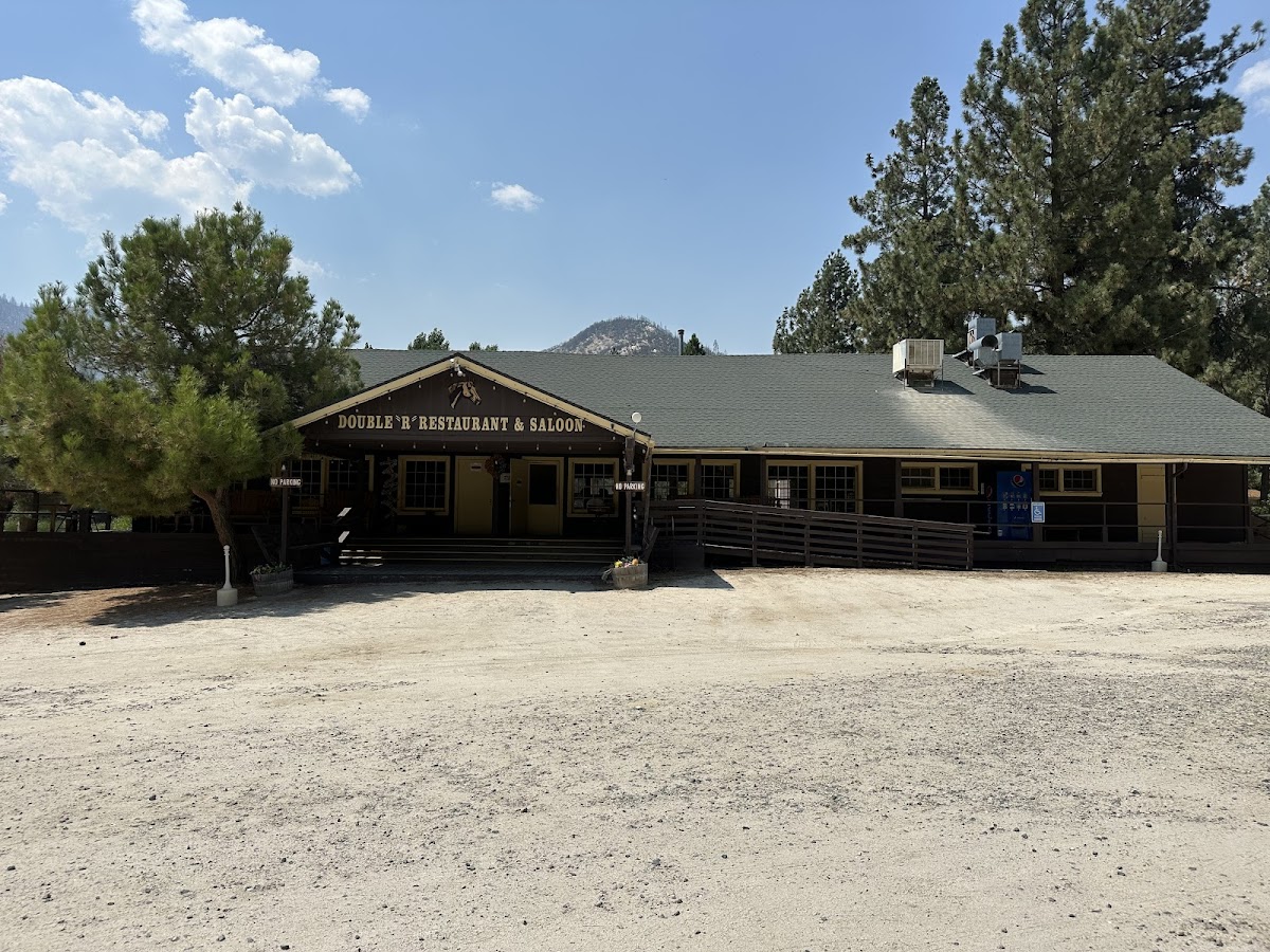 R-Ranch In The Sequoias