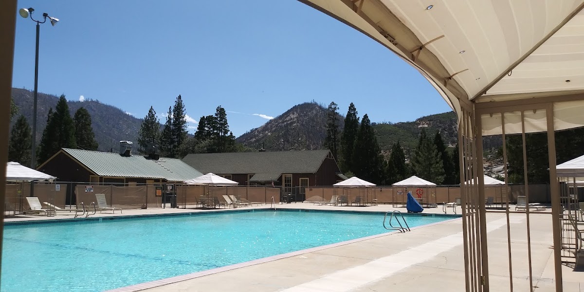 R-Ranch In The Sequoias photo 3