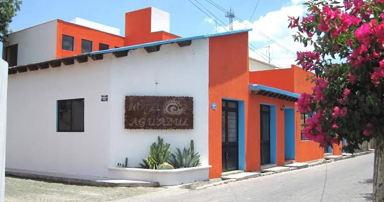 HOTEL EL SABINO ( antiguo hotel Aguazul )