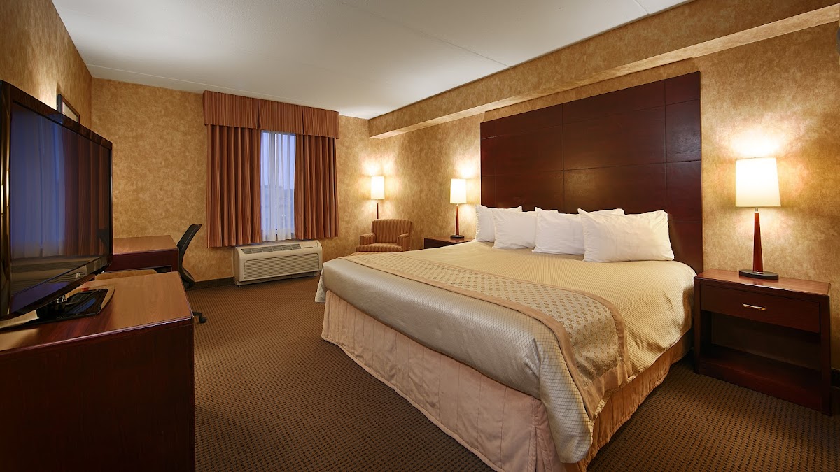 Best Western Plus Muskoka Inn photo 2
