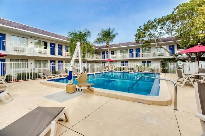Motel 6 Venice, FL