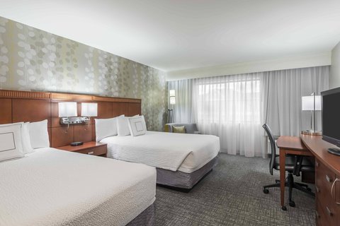 Courtyard by Marriott Knoxville Cedar Bluff photo 2