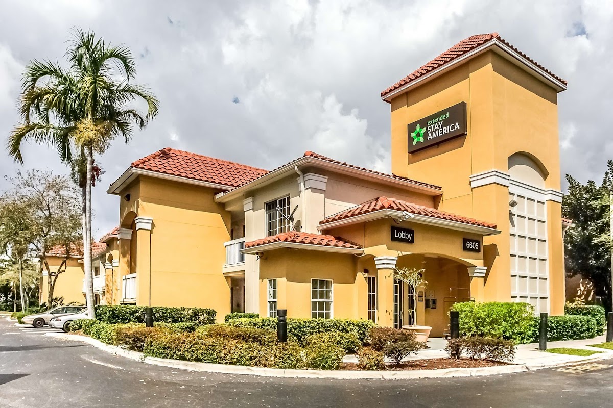 Extended Stay America Suites- Miami - Airport - Blue Lagoon