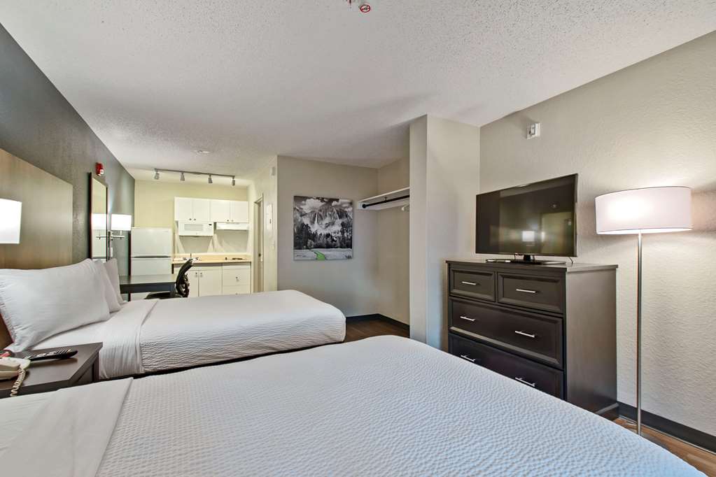 Extended Stay America Suites- Miami - Airport - Blue Lagoon photo 2