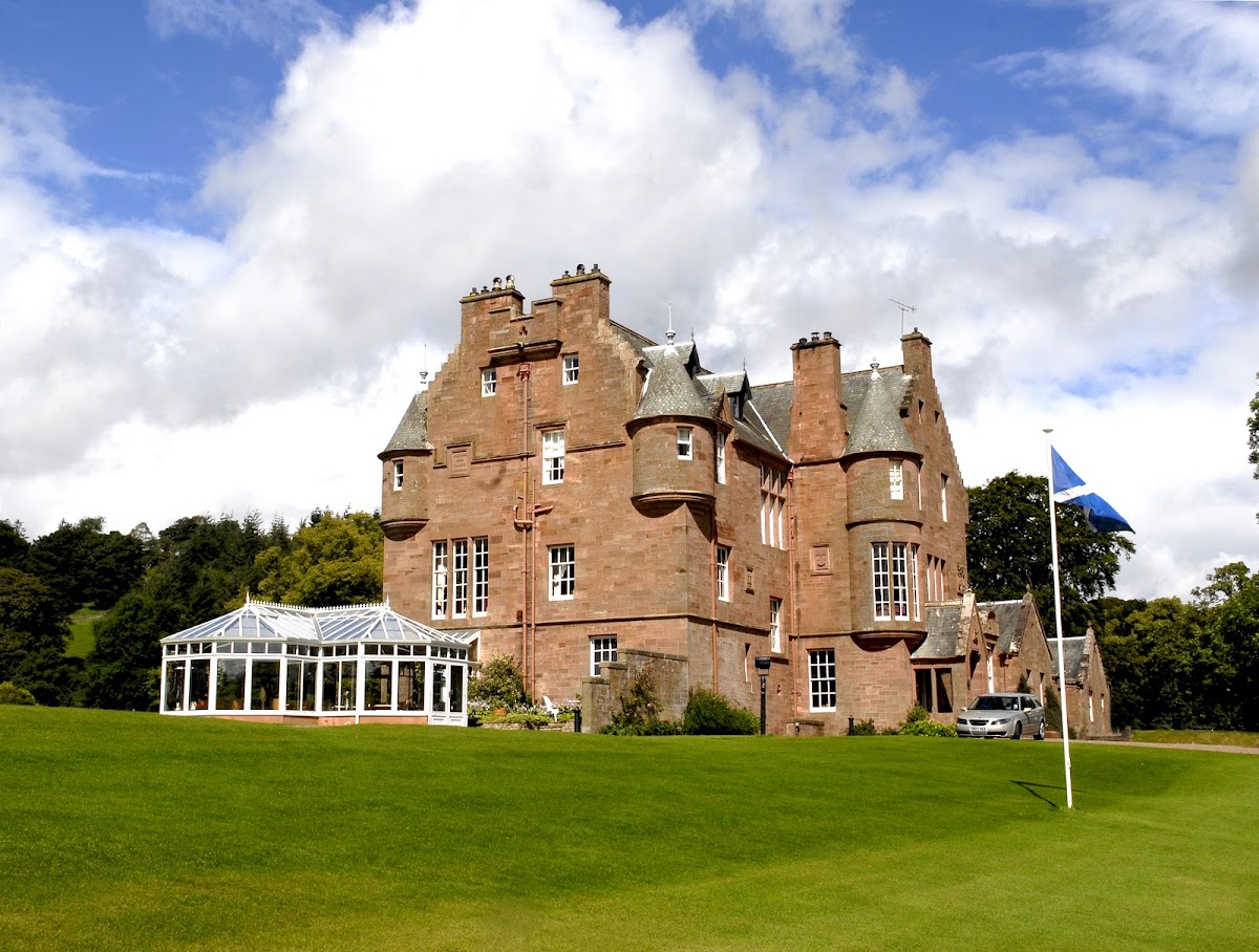 Cringletie Estate