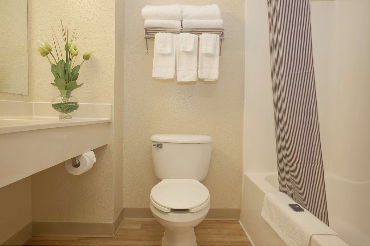 Extended Stay America Select Suites- Roanoke - Airport photo 3