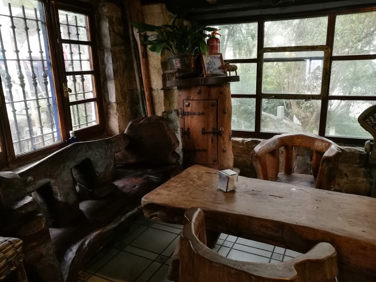 Room 9