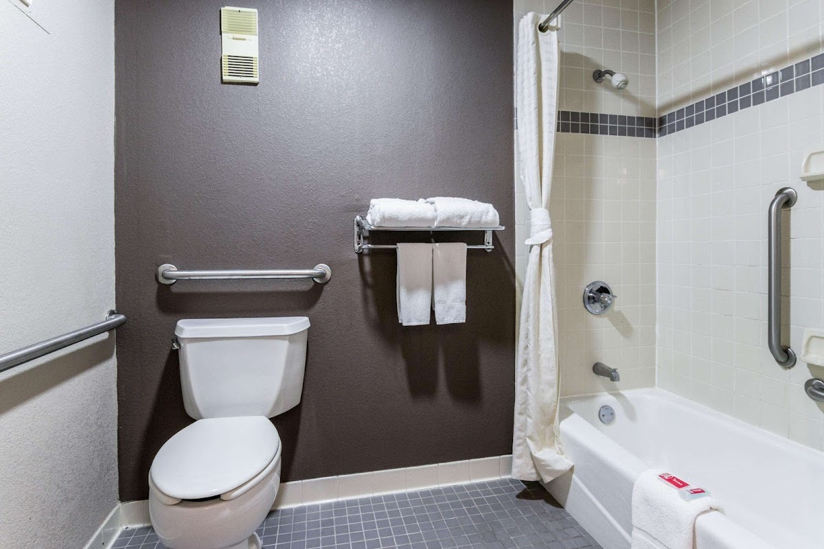 Econo Lodge Gainesville Downtown Area photo 3