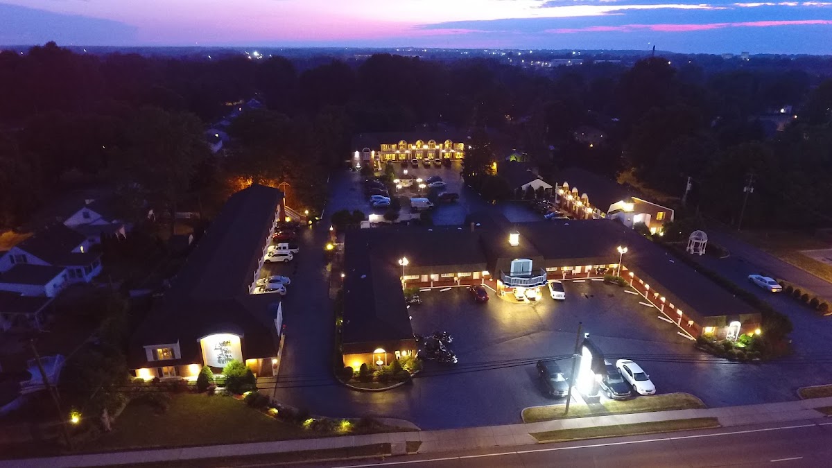 Lockport Inn and Suites photo 3