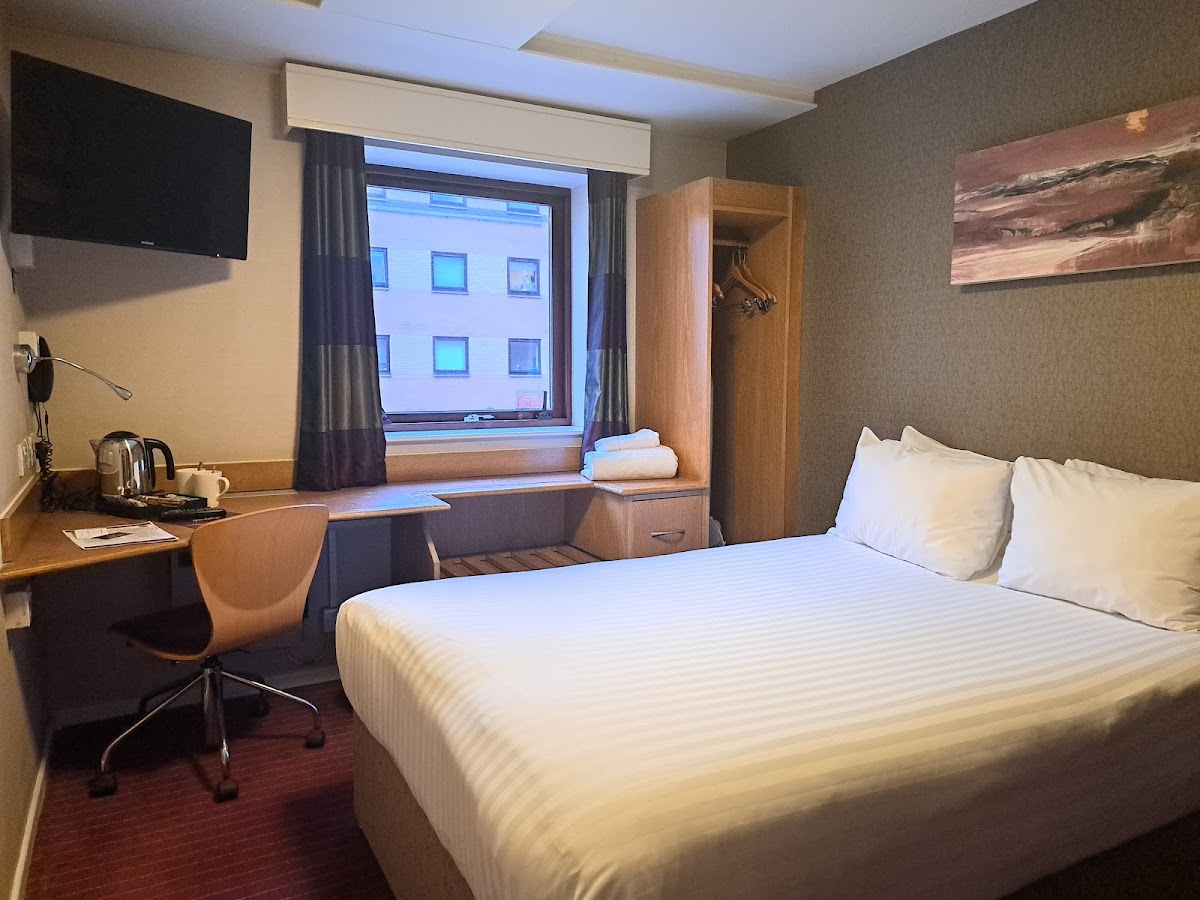Pendulum Hotel photo 2