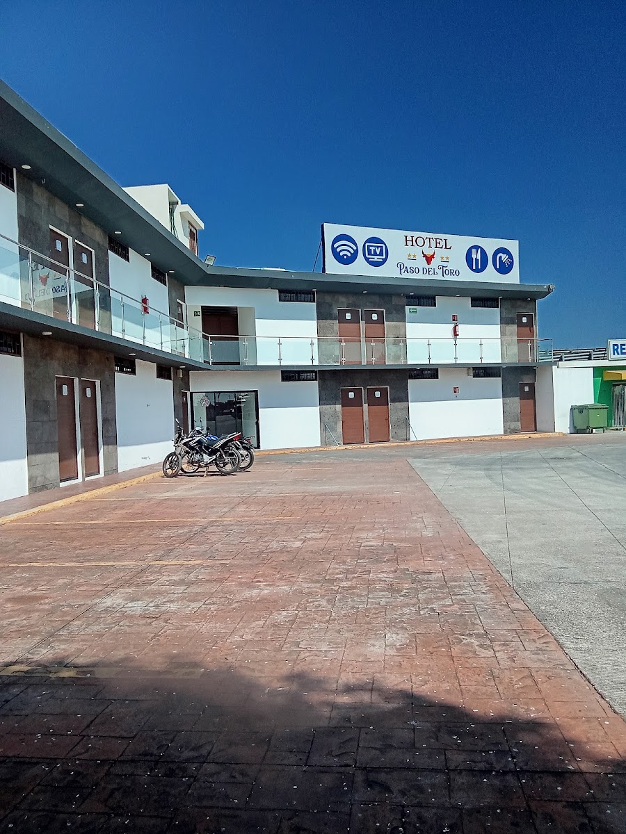 Paso del Toro Hotel