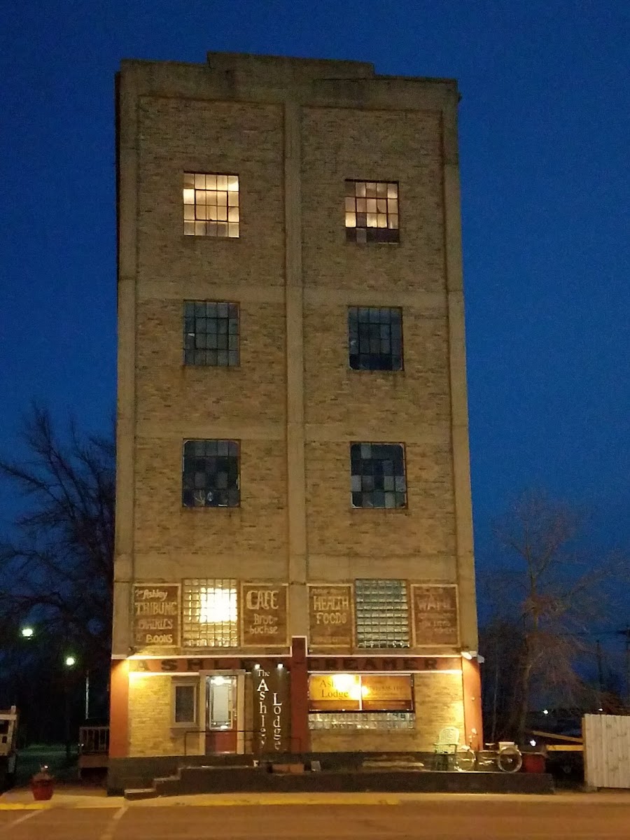 The Ashley Lodge