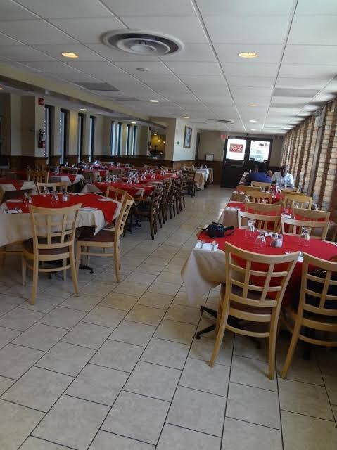 Empress Inn and Suites by Elevate Rooms photo 3