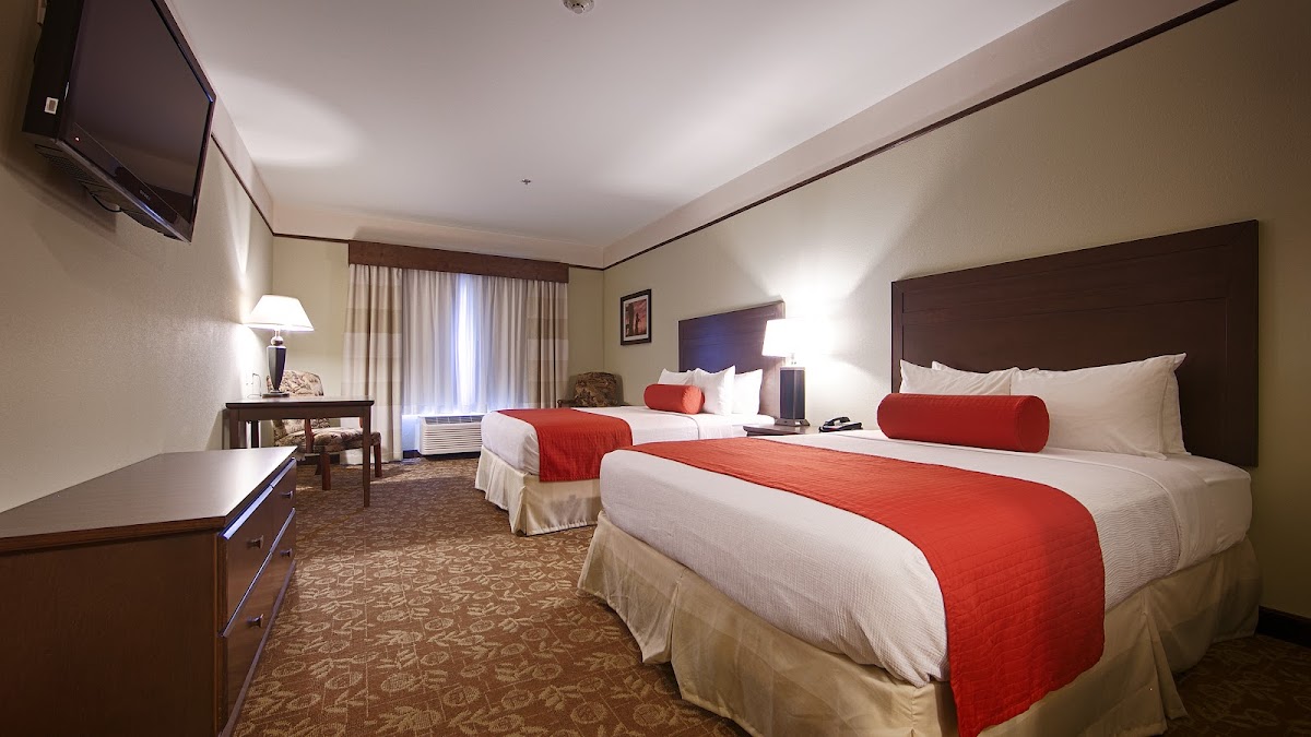 Best Western Plus Emory at Lake Fork Inn & Suites photo 2