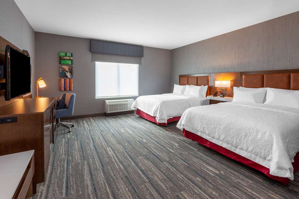 Hampton Inn & Suites Bloomfield Hills Detroit photo 2