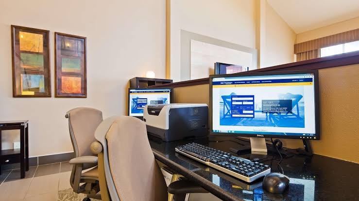 Best Western West Towne Suites photo 3
