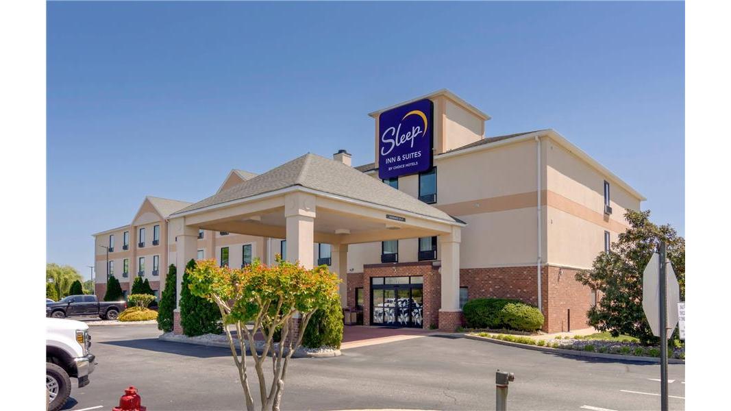Sleep Inn & Suites Prince George near Fort Lee