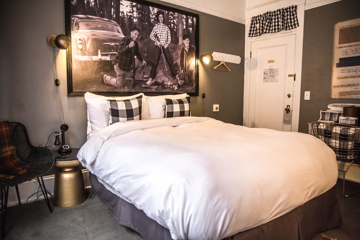Hood River Hotel photo 3