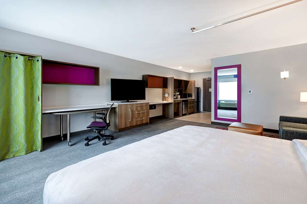 Home2 Suites by Hilton Lincolnshire Chicago photo 2