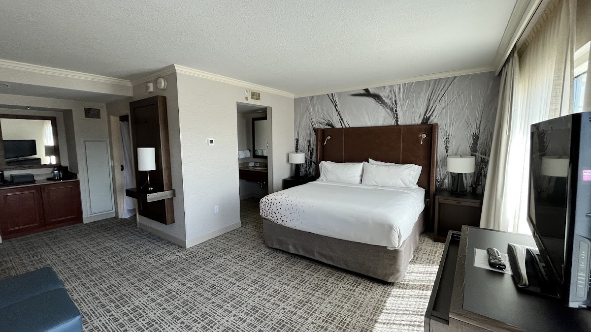 Renaissance Boulder Flatiron Hotel photo 2